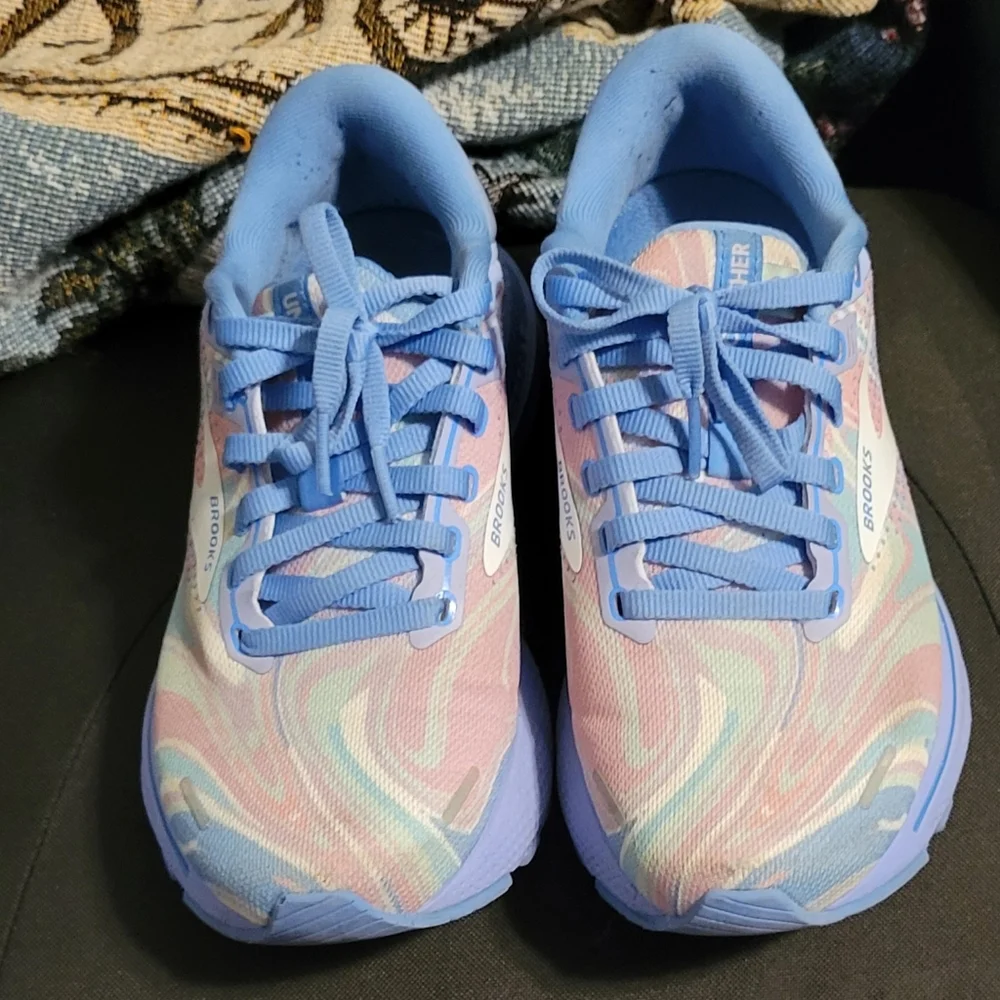 Brooks adrenaline running shoes women's 6.5 - Picture 1 of 3